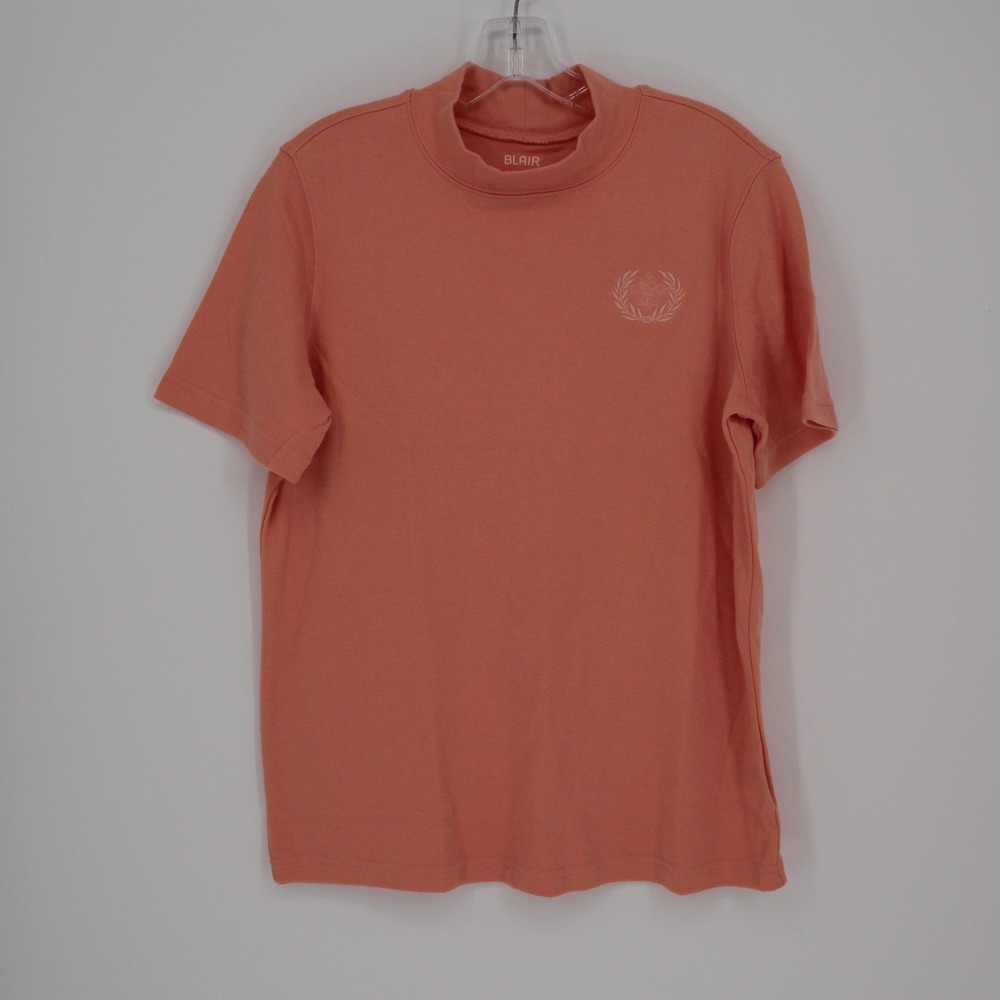 Blair Women's Peach Mock Neck Crest Logo Short Sleeve T-Shirt Size M